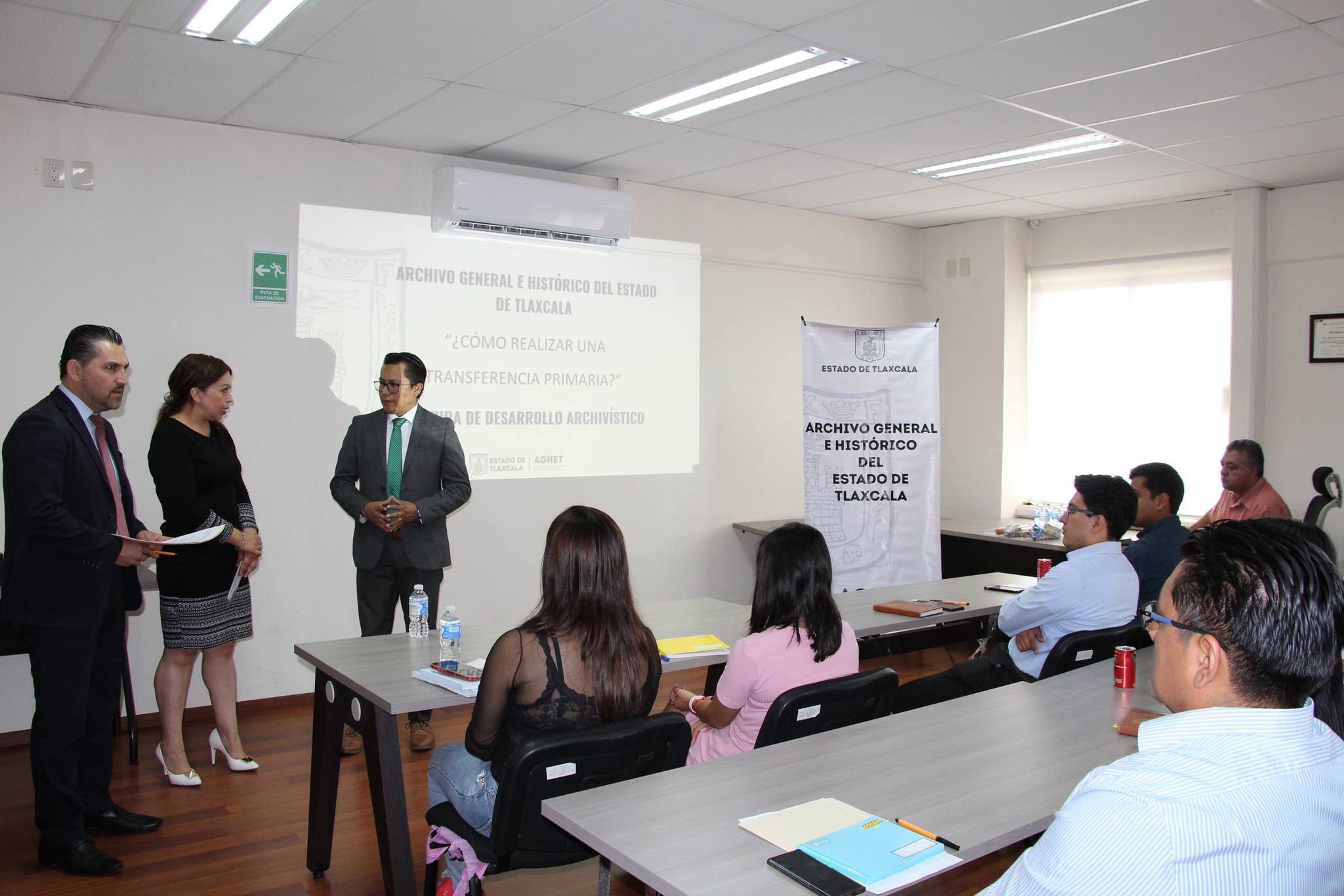 Segunda capacitación en materia #Archivística denominada “𝗕𝗮𝗷𝗮 𝗗𝗼𝗰𝘂𝗺𝗲𝗻𝘁𝗮𝗹 𝘆 𝗧𝗿𝗮𝗻𝘀𝗳𝗲𝗿𝗲𝗻𝗰𝗶𝗮 𝗣𝗿𝗶𝗺𝗮𝗿𝗶𝗮”