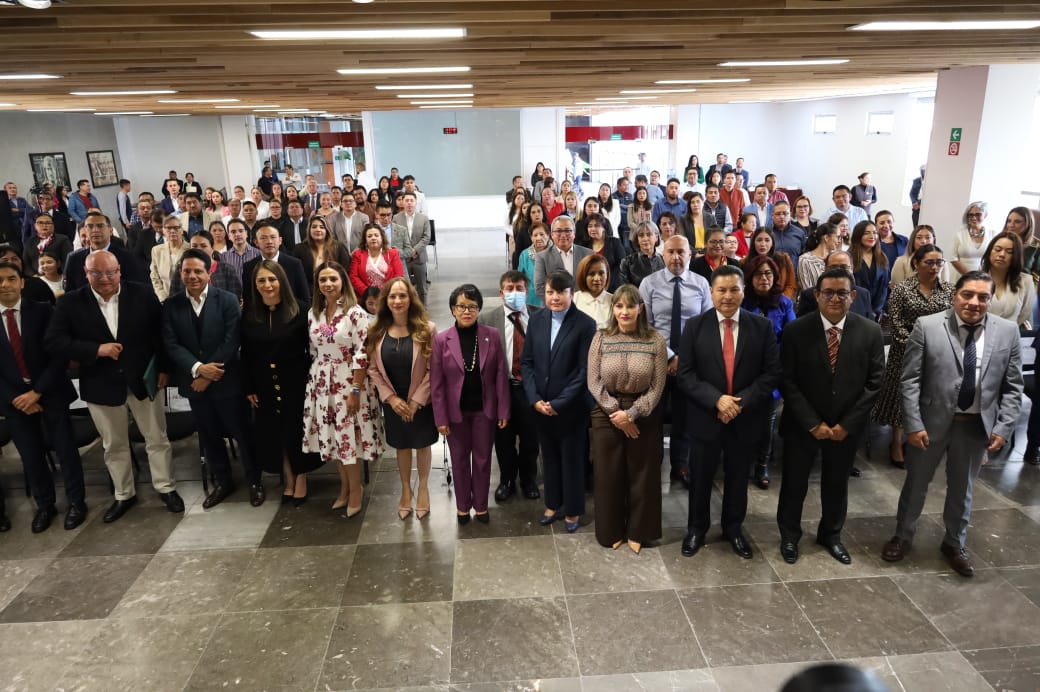  Toma de protesta de la Maestra Elizabeth Olivares Guevara como Presidenta del Comité Coordinador del Sistema Anticorrupción del Estado de Tlaxcala.