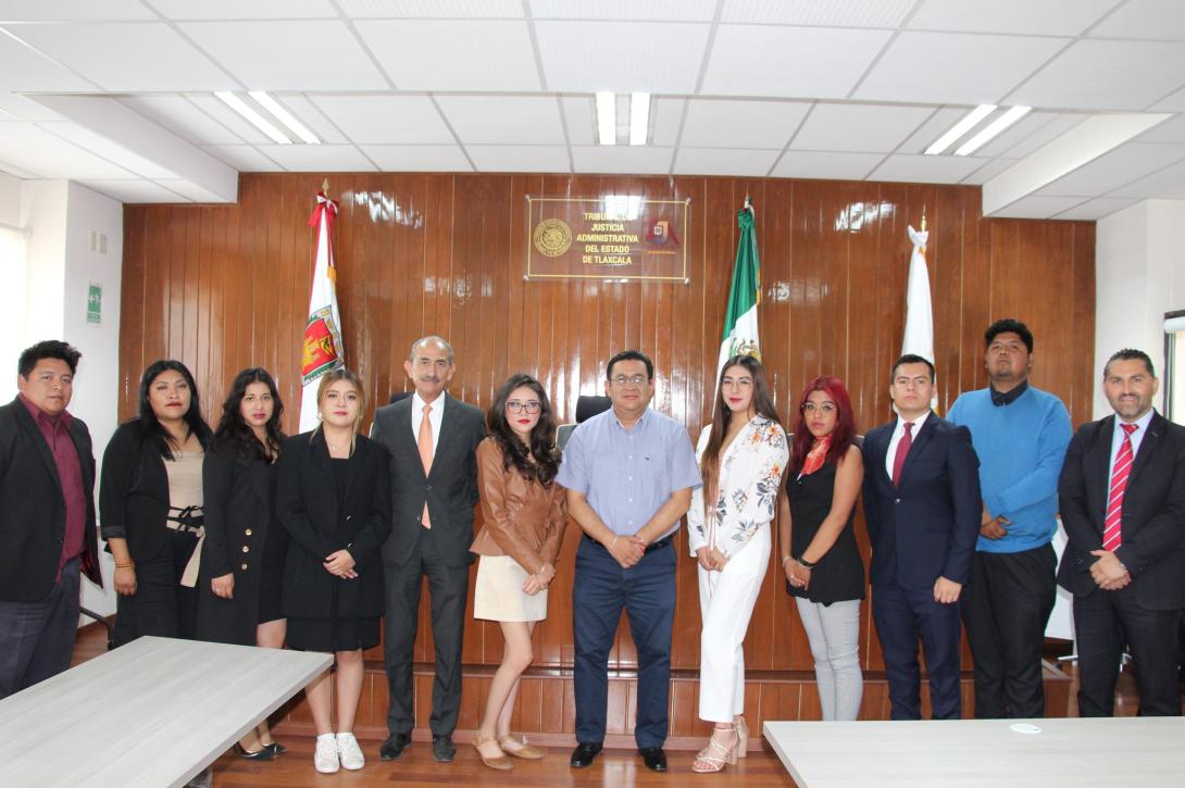 Acudieron a una visita guiada a este órgano jurisdiccional, con el objetivo de conjugar sus conocimientos teóricos con los prácticos.