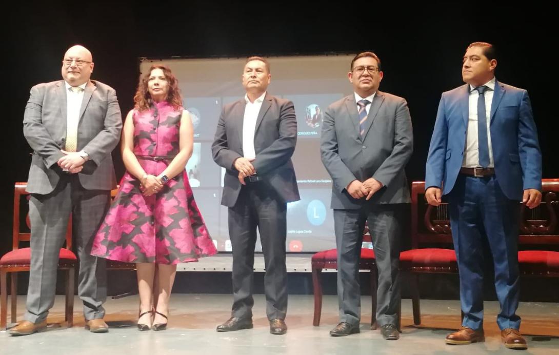 Elías Cortés Roa, estuvo presente en el inicio de las actividades de la Semana de la Integridad que organiza la Secretaría Ejecutiva del Sistema Anticorrupción del Estado de Tlaxcala